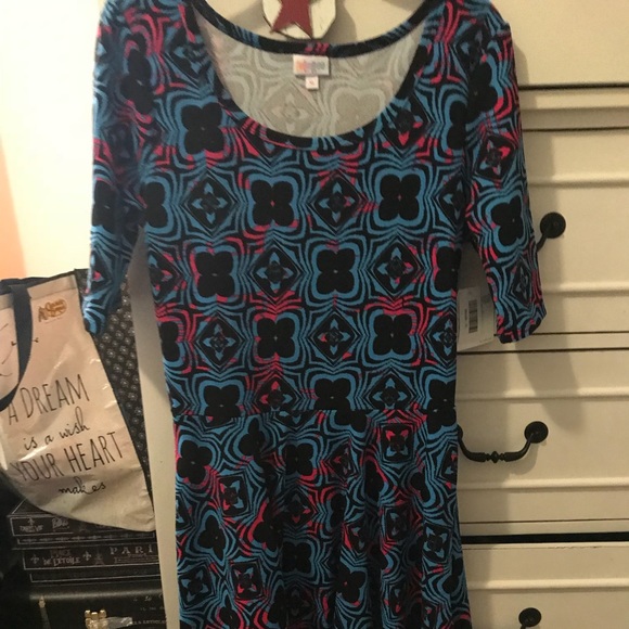 Lularoe Nicoles - Picture 2 of 3